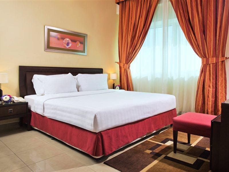 Time Crystal Hotel Apartment Dubai Exteriör bild