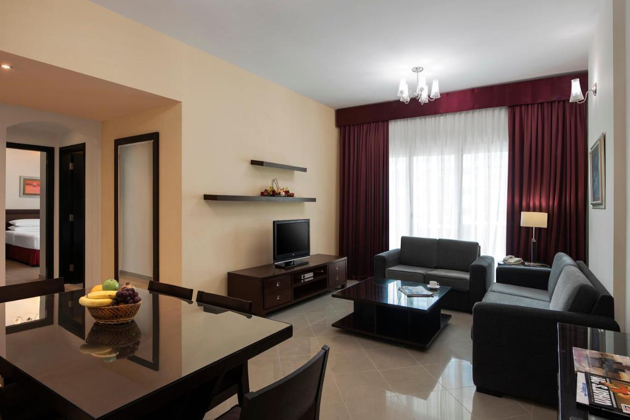 Time Crystal Hotel Apartment Dubai Exteriör bild